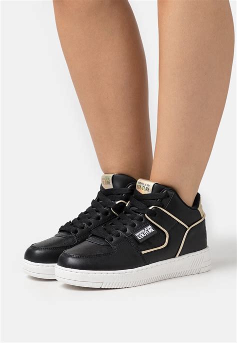 Versace Sneakers Alte 